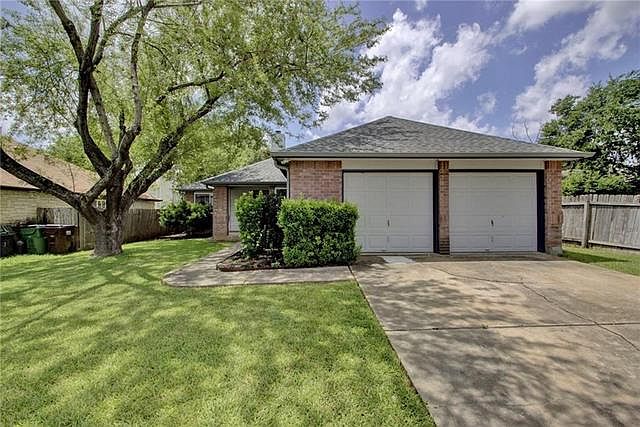 1st image of 2103 Rosemary Ln