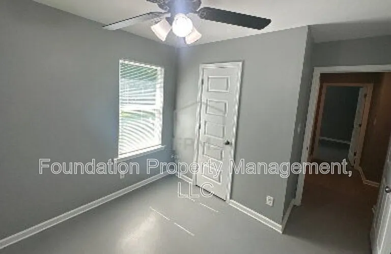 307 Harrell St — Photo 15