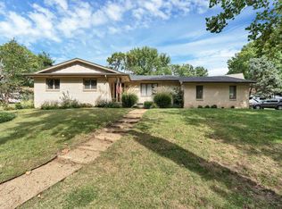 9908 W Par Ln, Wichita, KS 67212