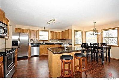 4th image of 172 Berkshire Ln