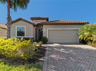 8128 36th St E, Sarasota, FL 34243