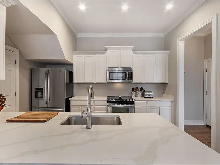 948 River Breeze Dr — Photo 14