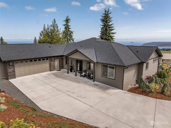 140 Tamerlane Loop, Sequim, WA 98382