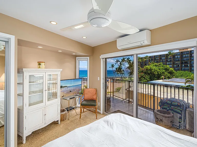 S Kihei Rd — Photo 14