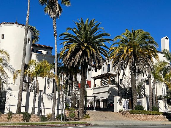 2nd image of 11937 W Sunset Blvd APT 12