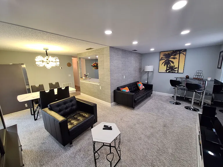 4022 Beaver Ln #1000G — Photo 5