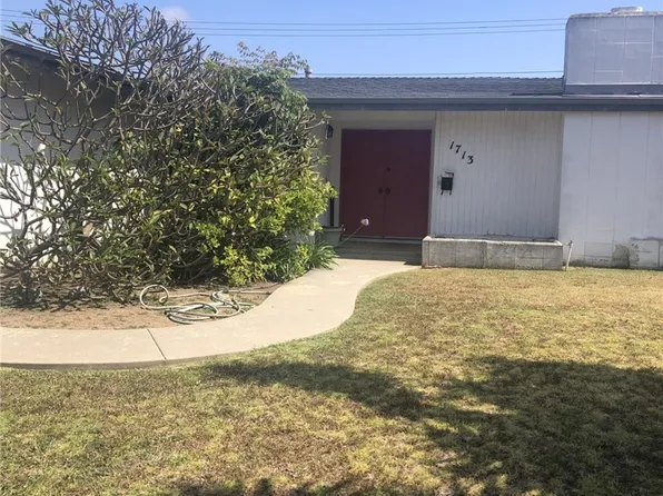 1713 Oahu Pl, Costa Mesa, CA 92626