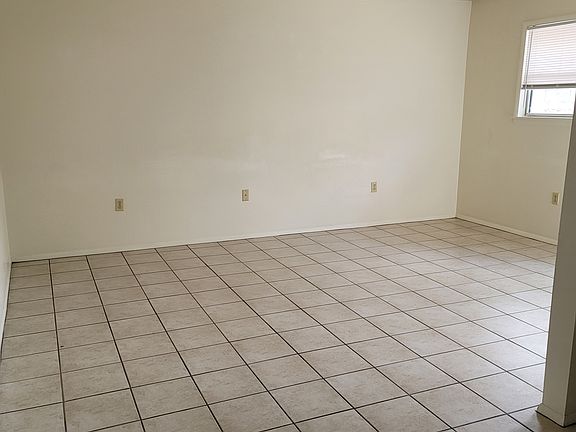 4th image of 14568 Kohnke Hill Rd APT 4