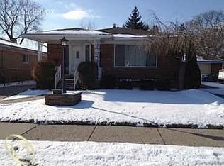 24455 Phlox Ave, Eastpointe, MI 48021