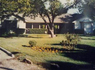 4161 Rosa Rd, Dallas, TX 75220