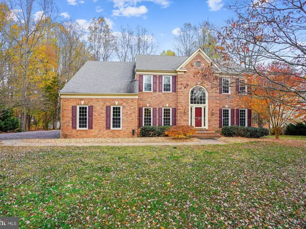 4249 Lawnvale Dr, Gainesville, VA 20155