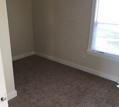 5th image of 1112 S Sheridan Ave Unit 3