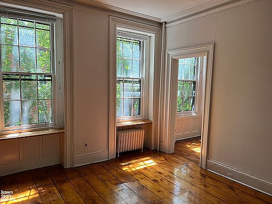 5th image of 56 Cheever Pl Floor 2