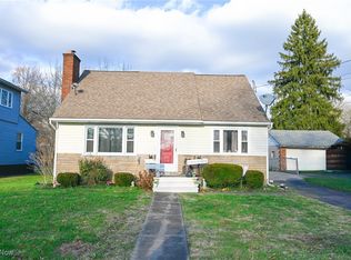 1728 Parkman Rd NW, Warren, OH 44485