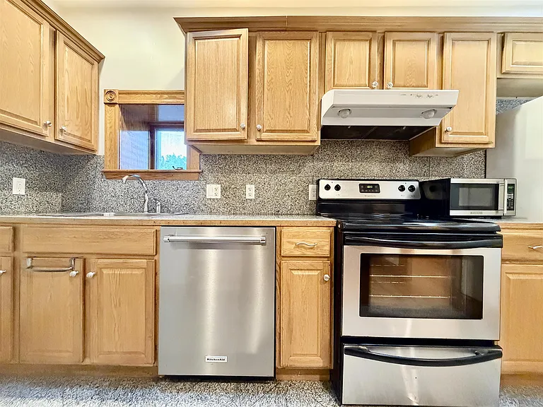 67 River St #3 — Photo 12