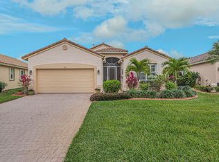 312 NW Shoreline Cir, Port Saint Lucie, FL 34986