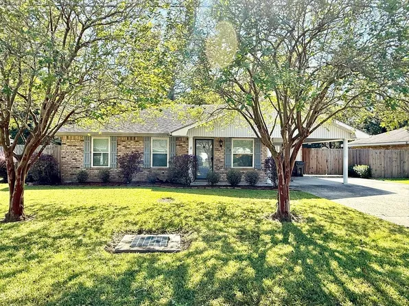 108 Honeysuckle Dr., Schriever, LA 70395