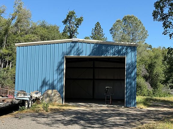 4th image of 34325 Keller Rd