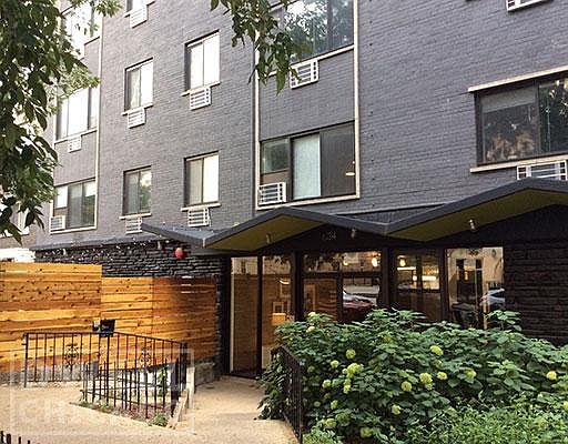2nd image of 6100 N Kenmore Ave #6134506