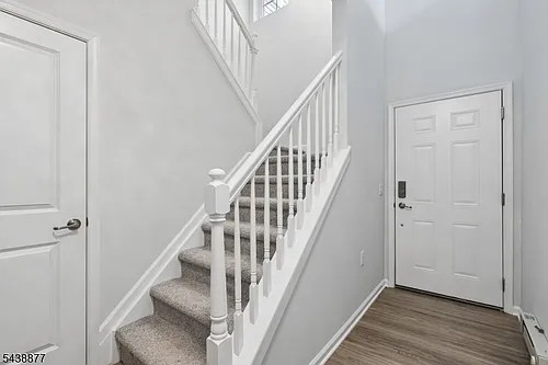 612 Lopez Ln Photo 1