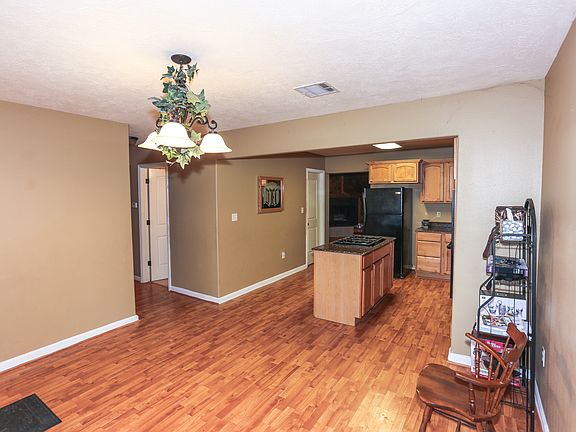 Dining room & Kitchen