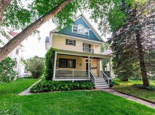 1006 3rd Ave S, Fargo, ND 58103