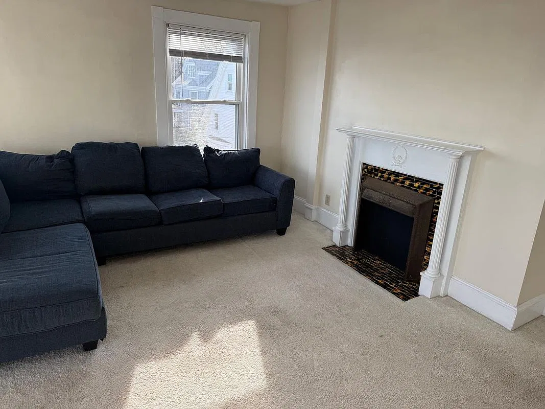2 bed, 1.0 bath, 1100 sqft, $2,800 — Photo 3