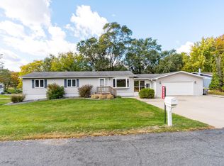 N5343 Carefree Dr, Onalaska, WI 54650