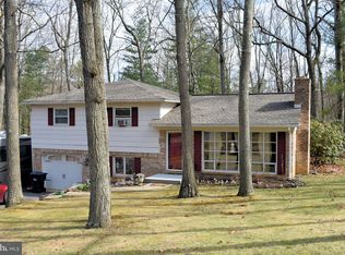 104 Laurel Dr, Fayetteville, PA 17222