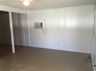 525 9th St, Hawley, TX 79525