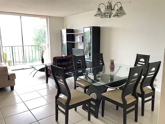 2nd image of 9310 Fontainebleau Blvd APT 408