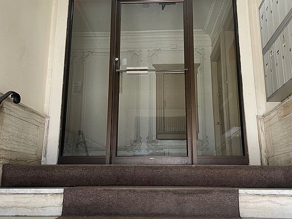 2nd image of 734-736 Kearny Ave #2