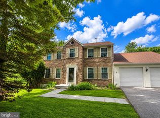 22 Oskaloosa Ct, Rockville, MD 20855