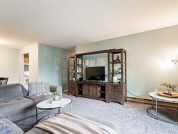 3rd image of 33850 Fern St #105