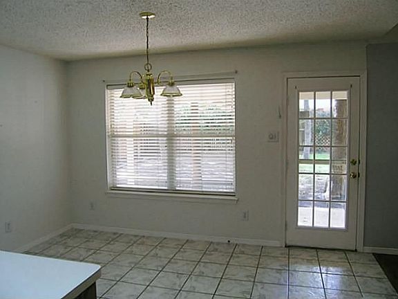 4th image of 4806 Landrun Ln