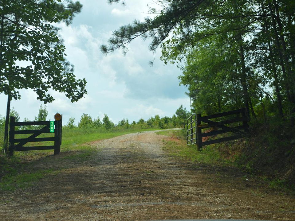 2nd image of 1100 Peach Orchard Rd