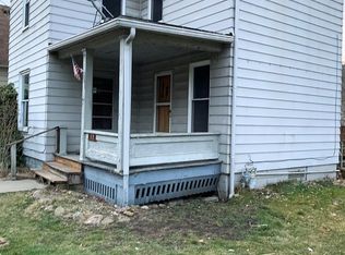 17 Mechanic St, Rouseville, PA 16344