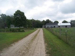 1200 N Marble Rd, Trufant, MI 49347