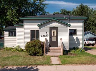1916 Wyatt Ave, Stevens Point, WI 54481