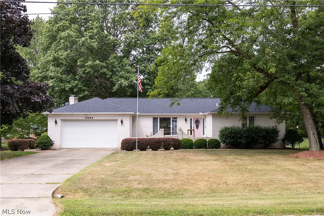 4686 Christman Rd photo 1