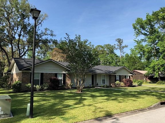 4th image of 11647 Sedgemoore Dr N