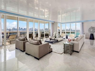 400 Alton Rd APT 2501, Miami Beach, FL, 33139