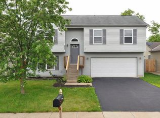 1517 Anderley Rd, Grove City, OH 43123