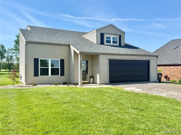 1305 W New St, Palmyra, MO 63461