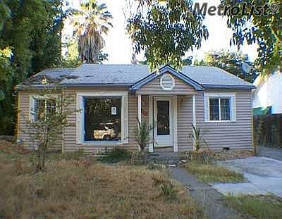 1st image of 21 Oak Ave