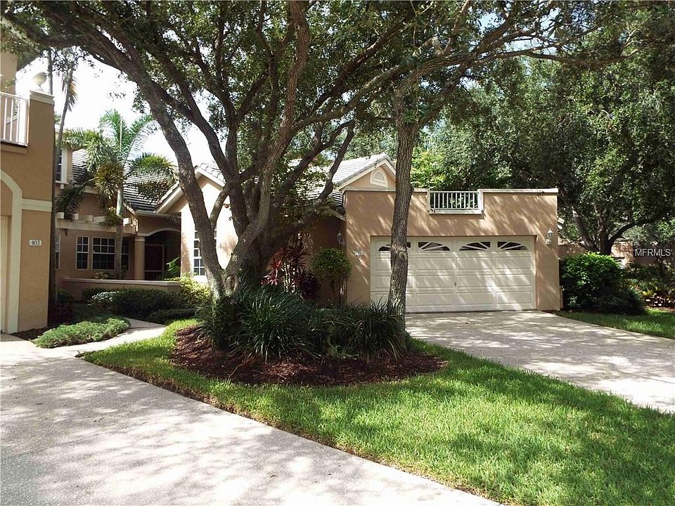 1st image of 370 Date Palm Ct NE