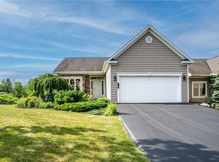 126 Edwards Falls Ln, Manlius, NY 13104