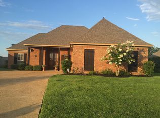 114 Lakeway Dr, Madison, MS 39110
