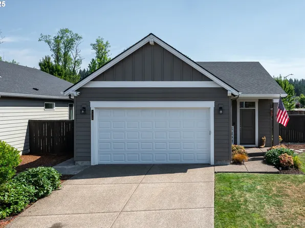 1470 N Broadway St, Estacada, OR 97023