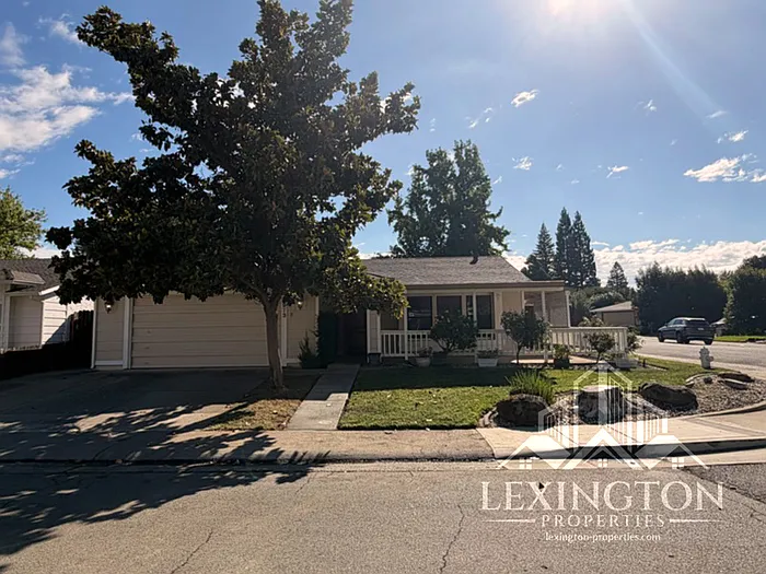 3 bed, 2.0 bath, 1450 sqft, $2,850 — Photo 3